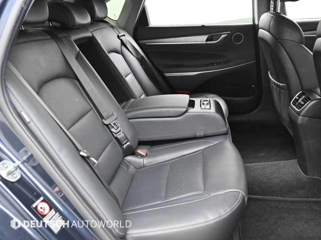 HYUNDAI Grandeur - Vista 12