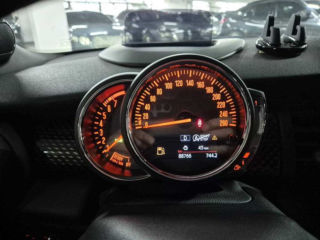 Mini Cooper Convertible 2019 skyblue - Importación desde Corea - HF Imports Iquique - Foto 13