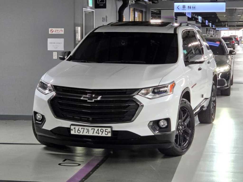 Chevrolet Travers - Vista 3