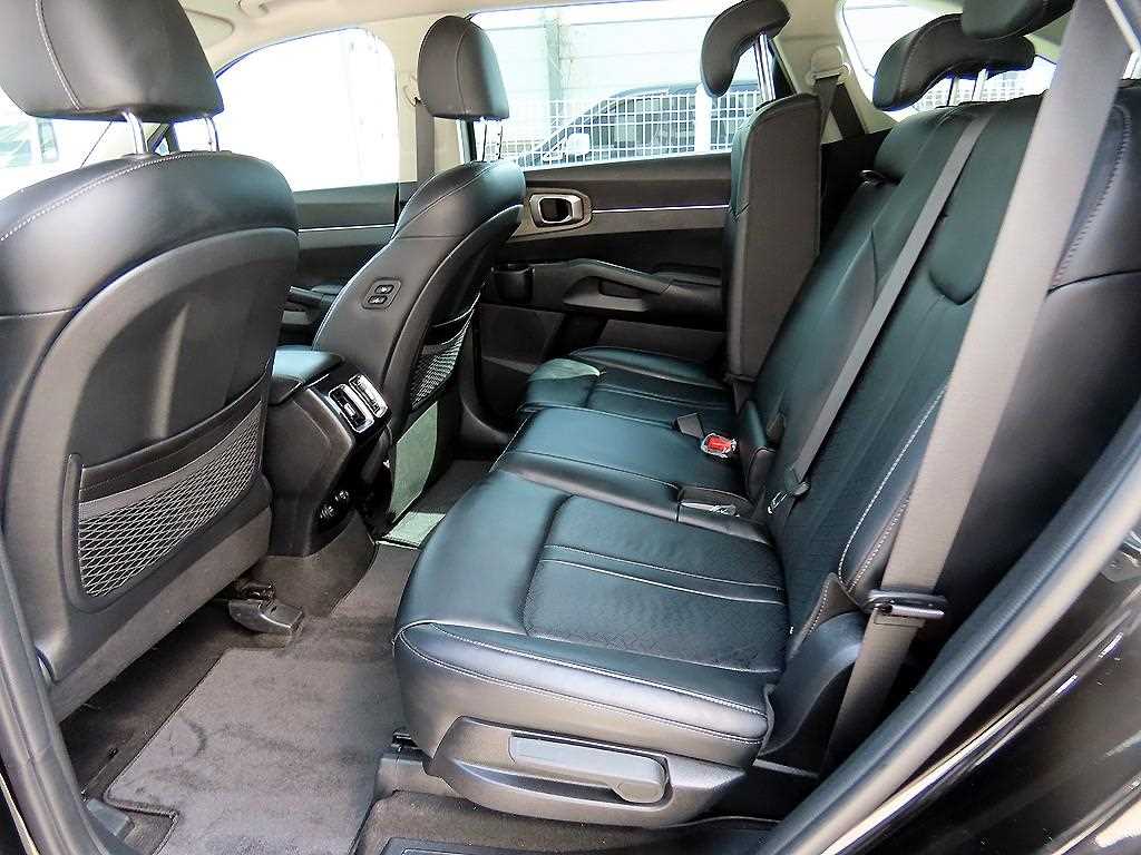 KIA Sorento - Vista 6
