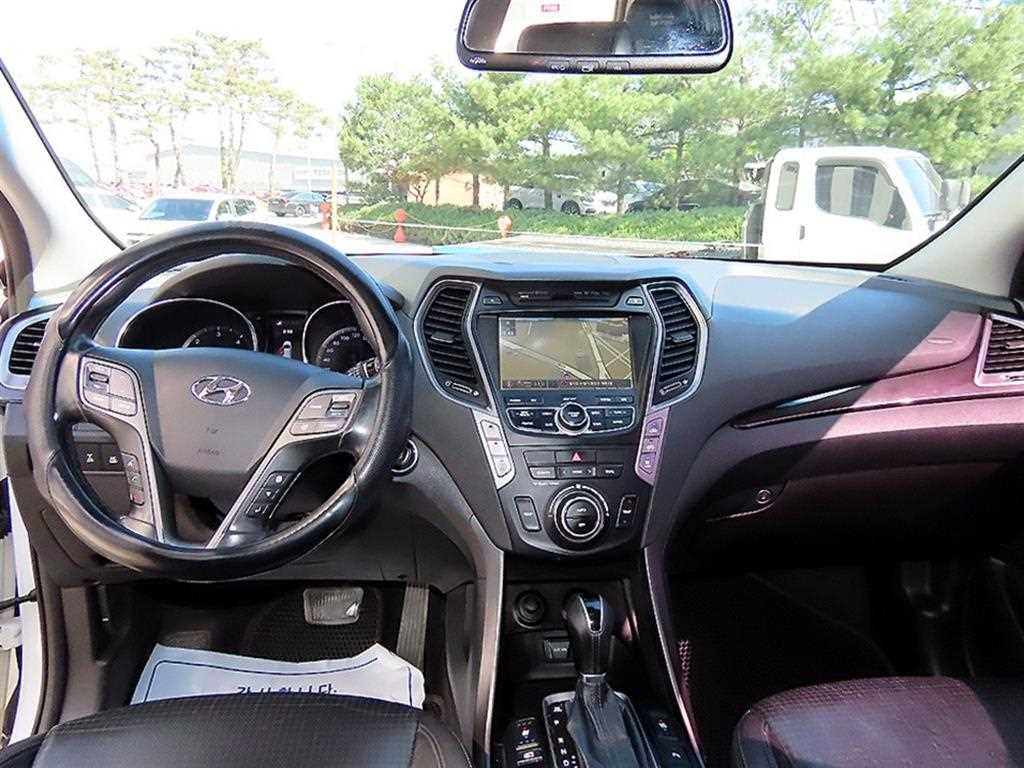 HYUNDAI Maxcruz - Vista 7