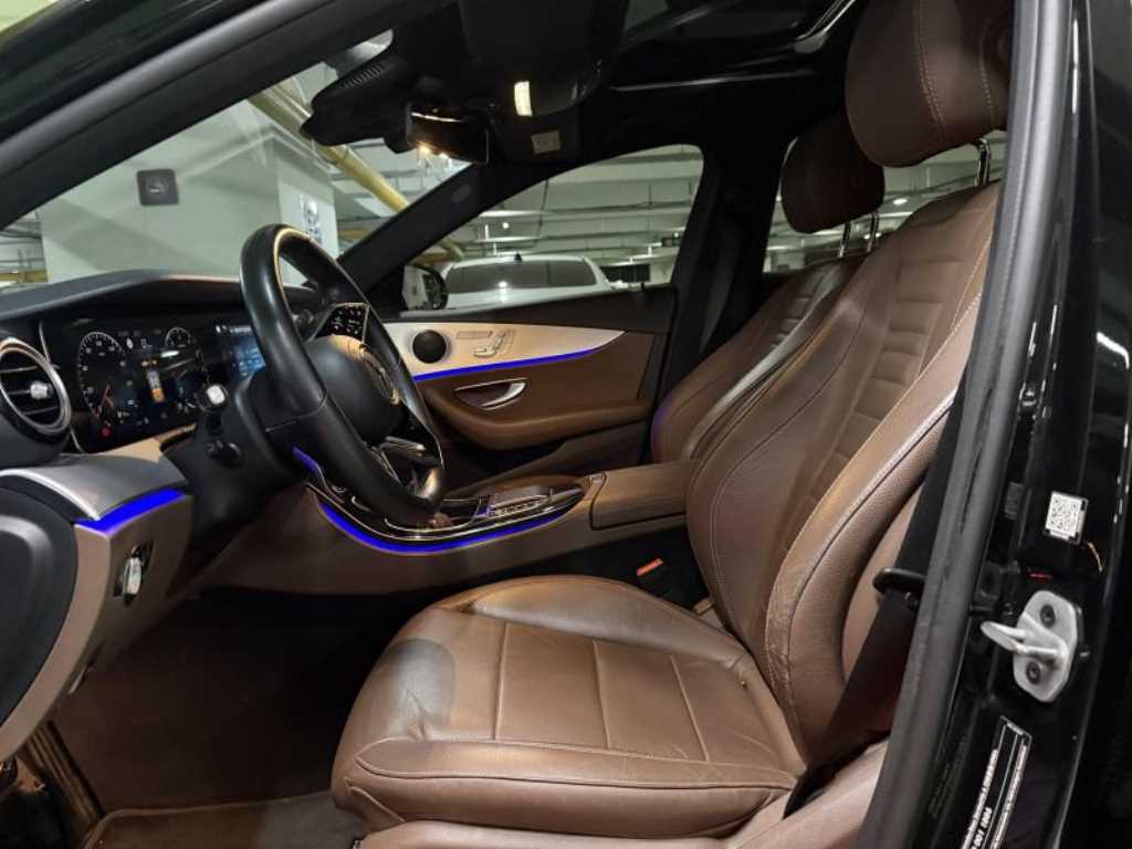 Mercedes Benz E class - Vista 9