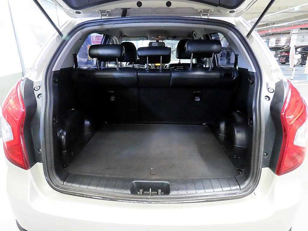 Ssangyong Korando 2015 Blanco - Importación desde Corea - HF Imports Iquique - Foto 17