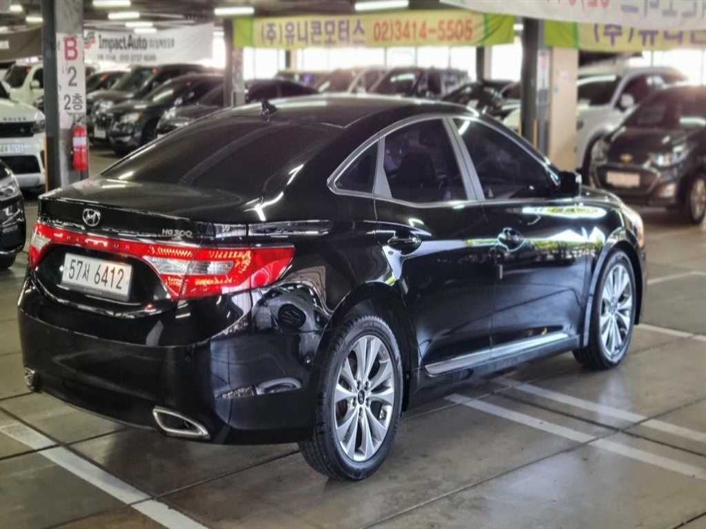 HYUNDAI Grandeur - Vista 4