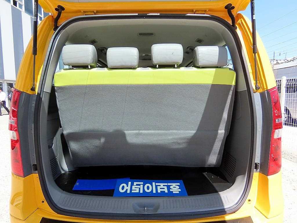 HYUNDAI Starex 2021 Amarillo - Importación desde Corea - HF Imports Iquique - Foto 17