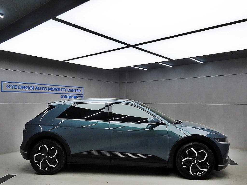 HYUNDAI Ioniq 5 - Vista 2