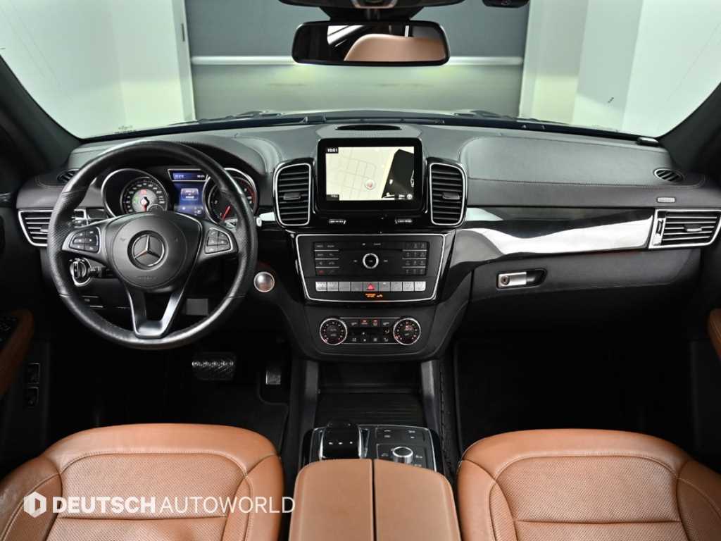 Mercedes Benz GLS Class - Vista 7