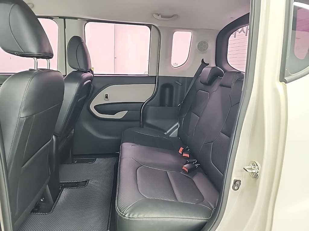 KIA Ray - Vista 12