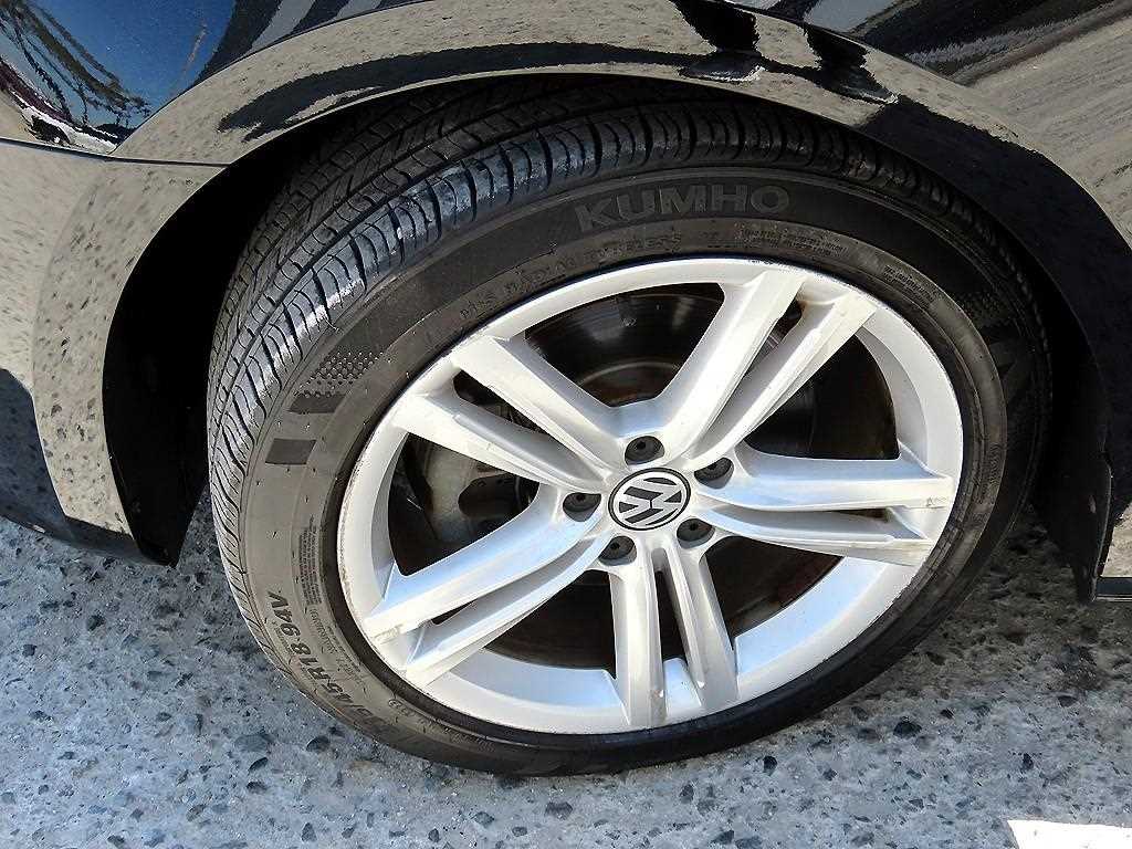 Volkswagen Passat 2013 Negro - Importación desde Corea - HF Imports Iquique - Foto 18