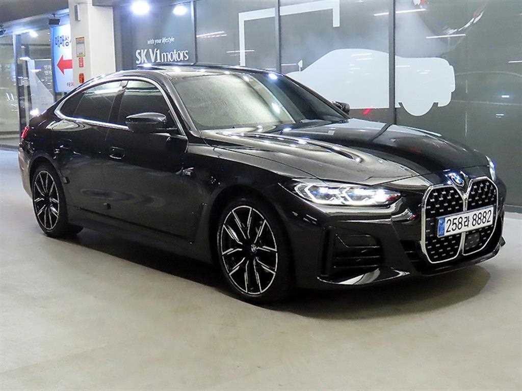 BMW 4 Series 2022 Negro - Importación desde Corea - HF Imports Iquique - Foto 1