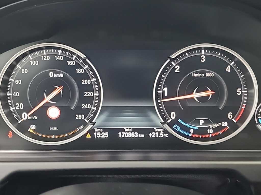 BMW X5 - Vista 6