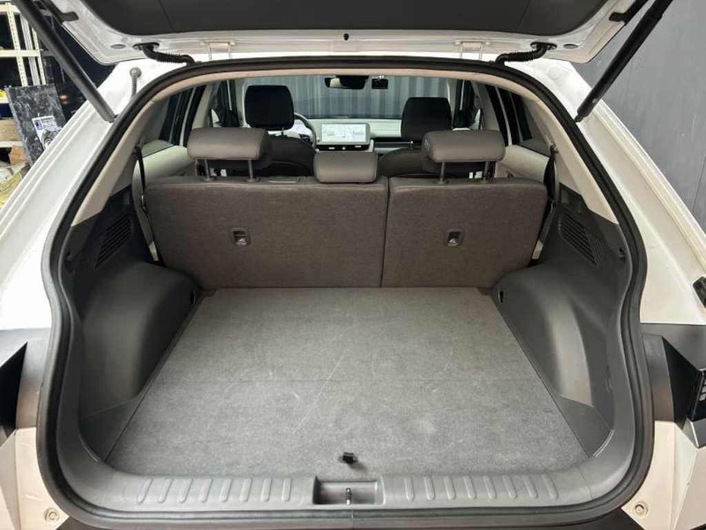 HYUNDAI Ioniq 5 - Vista 5