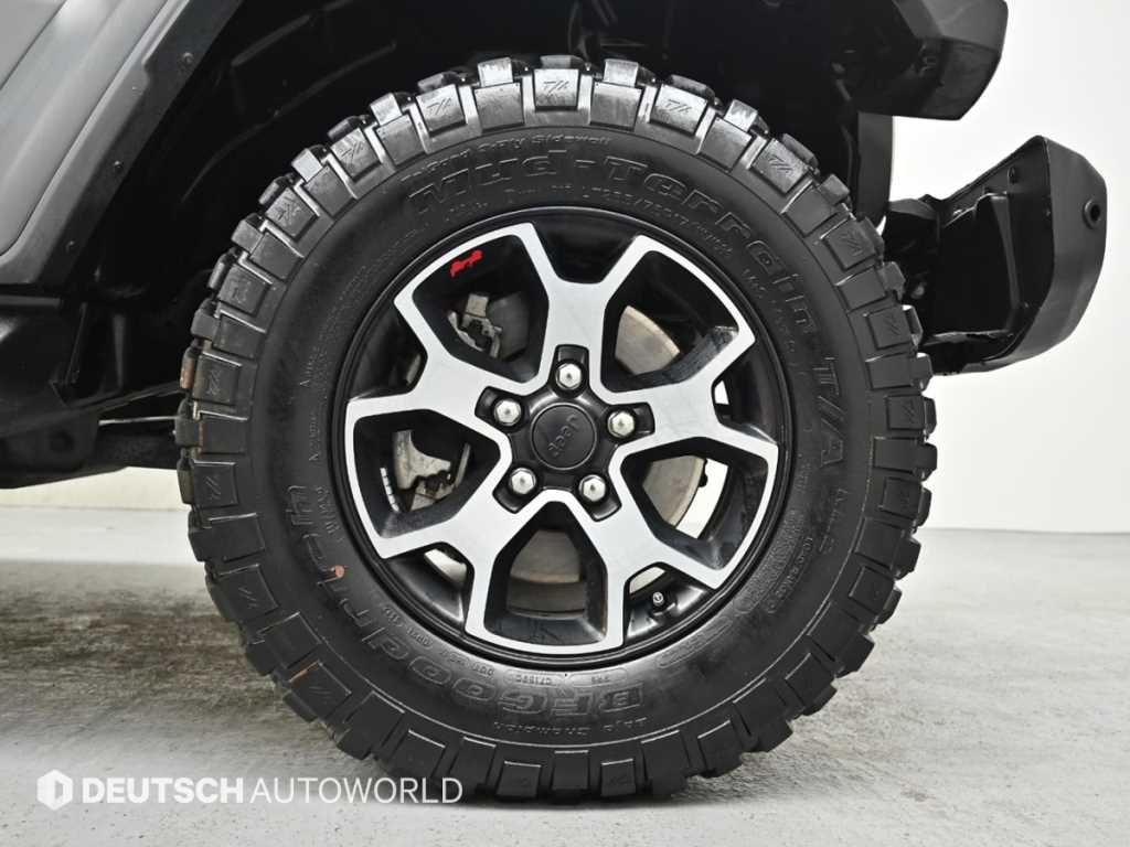 Jeep Wrangler - Vista 5
