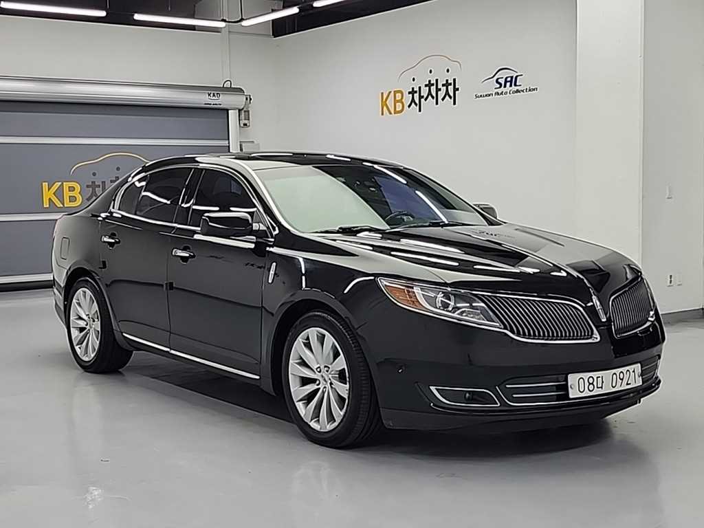 Lincoln MKS - Vista 4