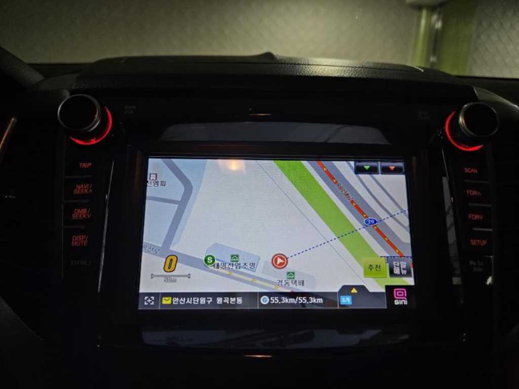 Ssangyong Tivoli - Vista 8