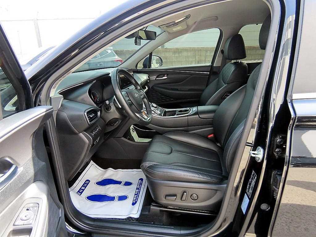 HYUNDAI Santa Fe - Vista 5