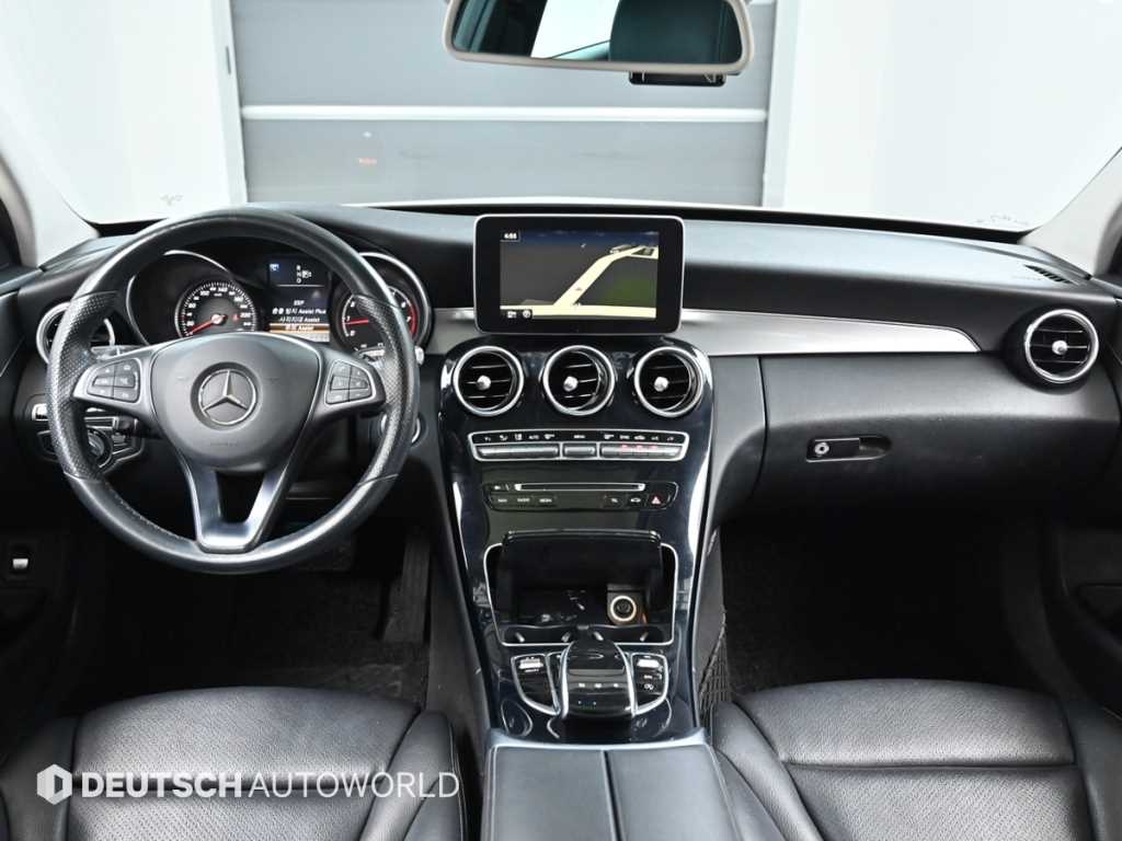 Mercedes Benz C Class - Vista 7