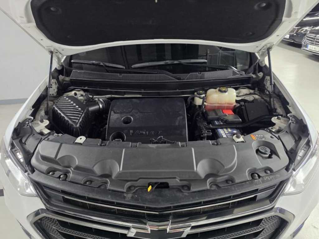 Chevrolet Travers - Vista 6