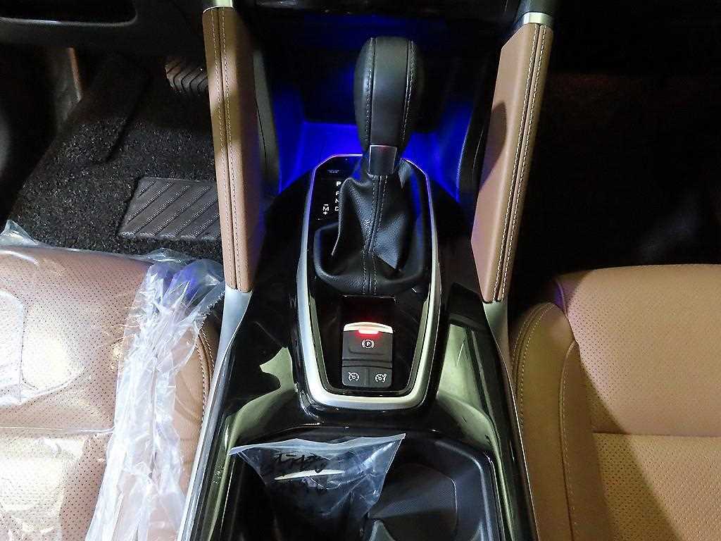 SAMSUNG QM6 - Vista 12