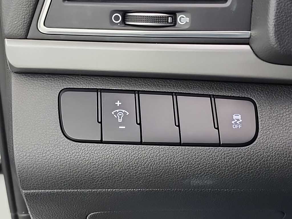 HYUNDAI Avante 2016 - Importación desde Corea - HF Imports Iquique - Foto 19