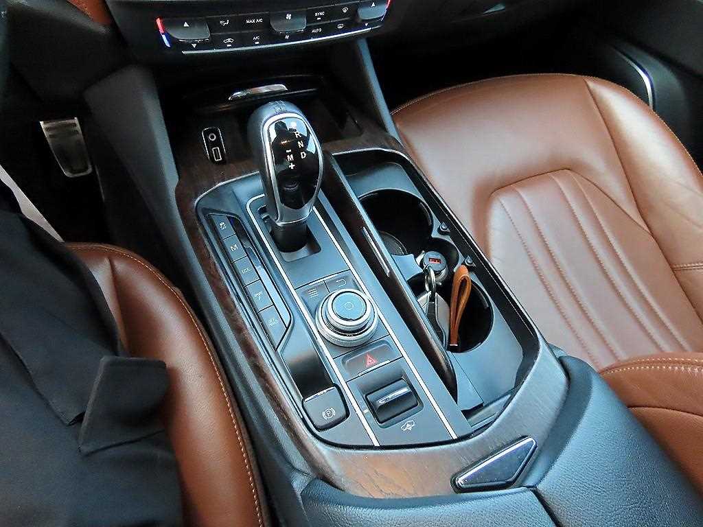 Maserati Levante - Vista 10