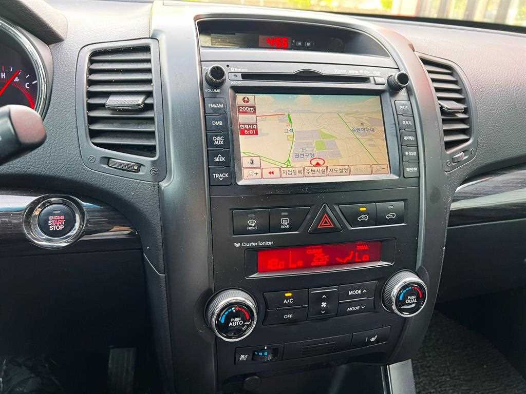 KIA Sorento - Vista 9