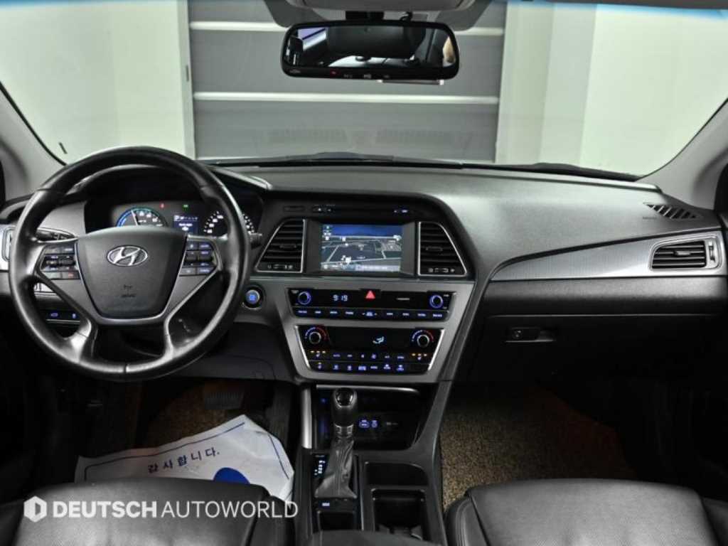 HYUNDAI Sonata - Vista 7