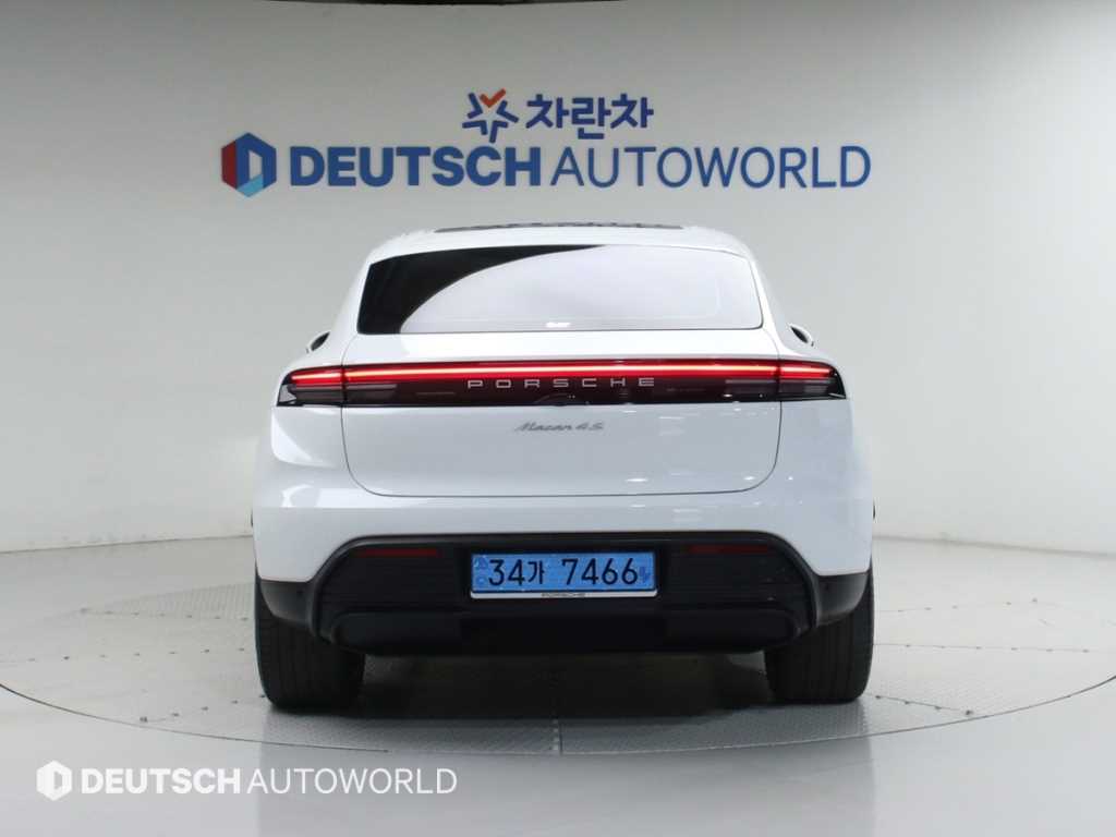 Porsche Macan - Vista 4