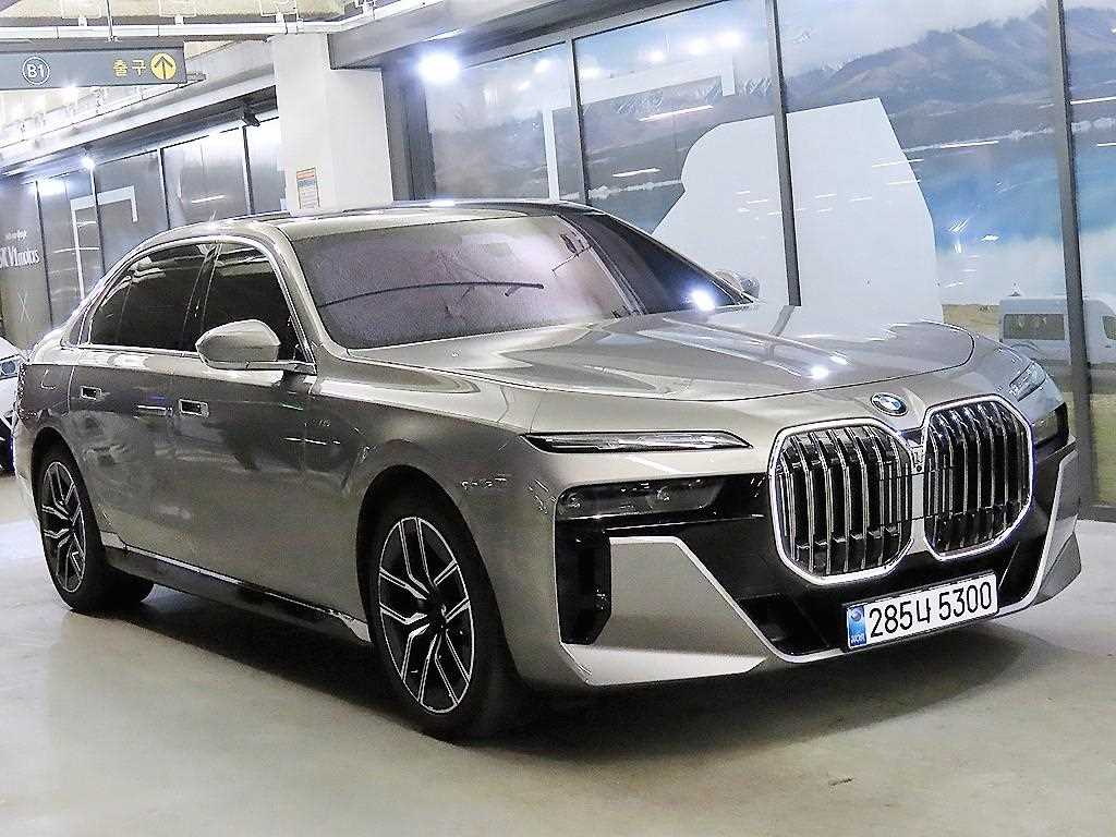 BMW 7 Series 2025 Gris - Importación desde Corea - HF Imports Iquique - Foto 1