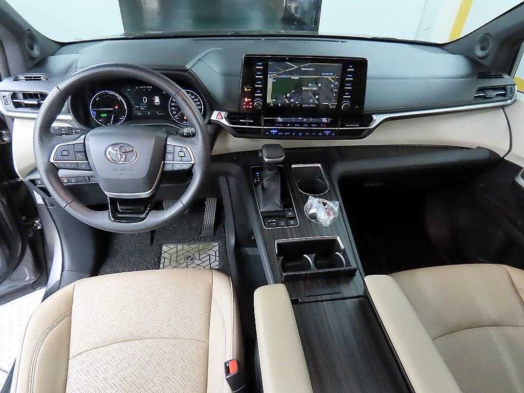 Toyota Siena - Vista 7
