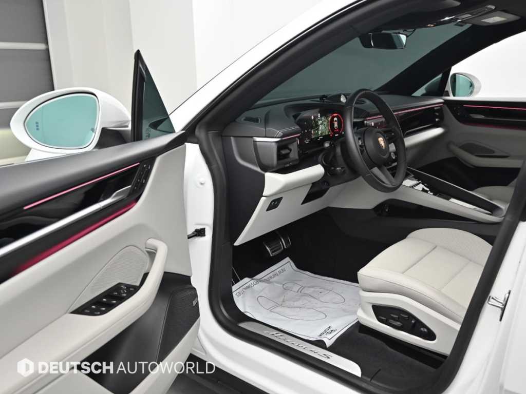 Porsche Macan - Vista 11