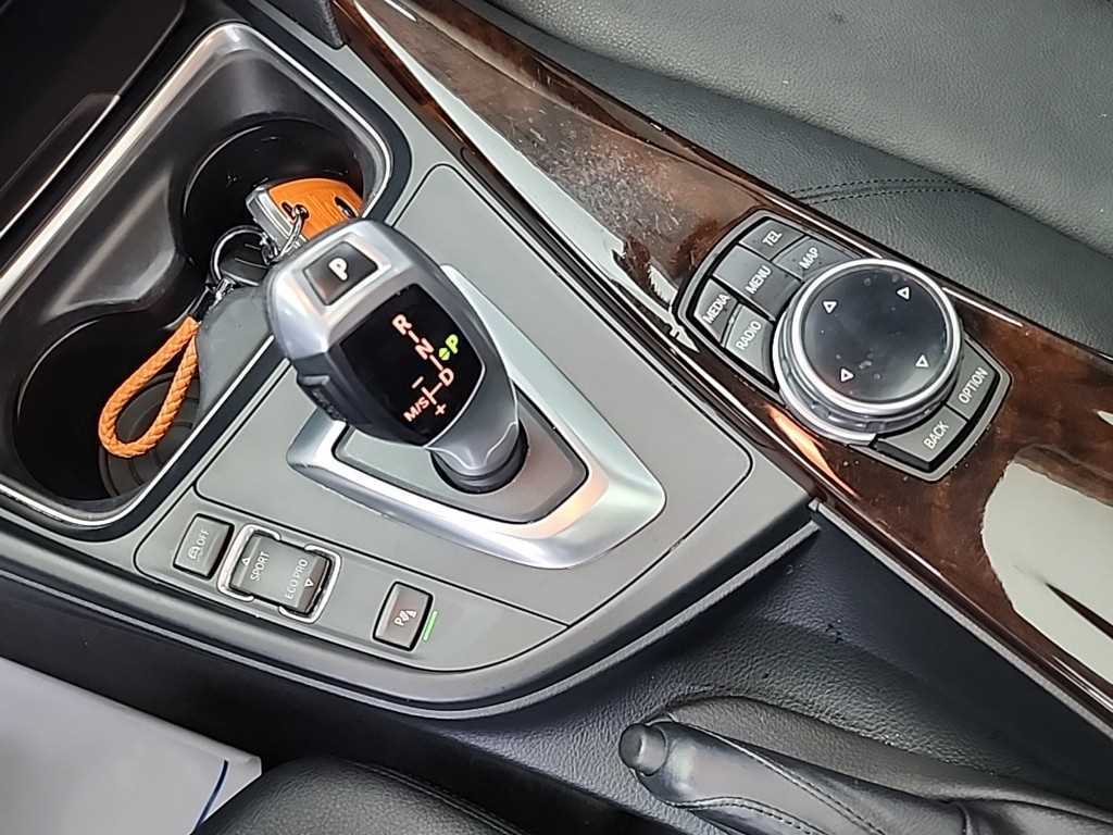 BMW 3 series - Vista 8