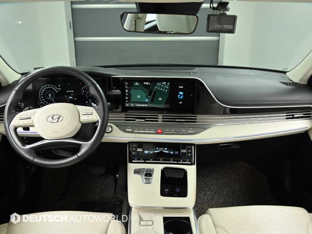 HYUNDAI Grandeur - Vista 7
