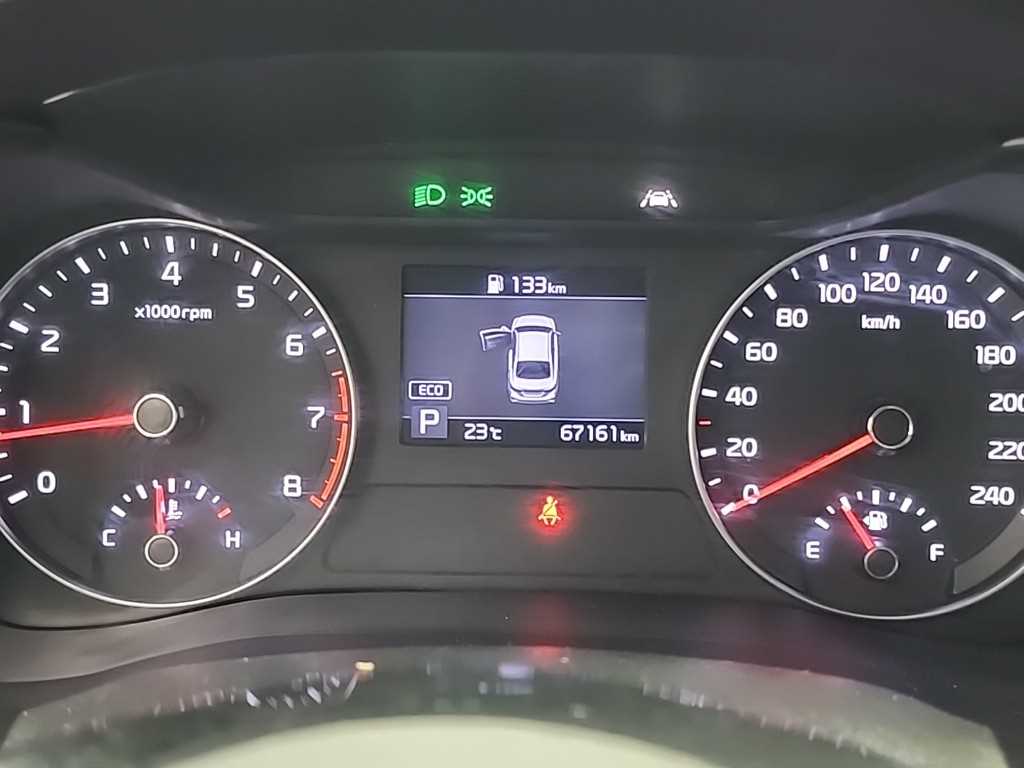 KIA K3 - Vista 6