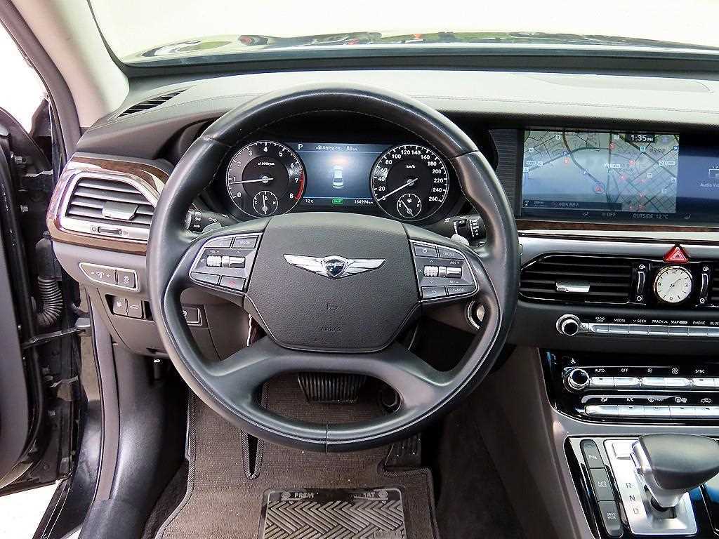 Genesis EQ900 - Vista 8