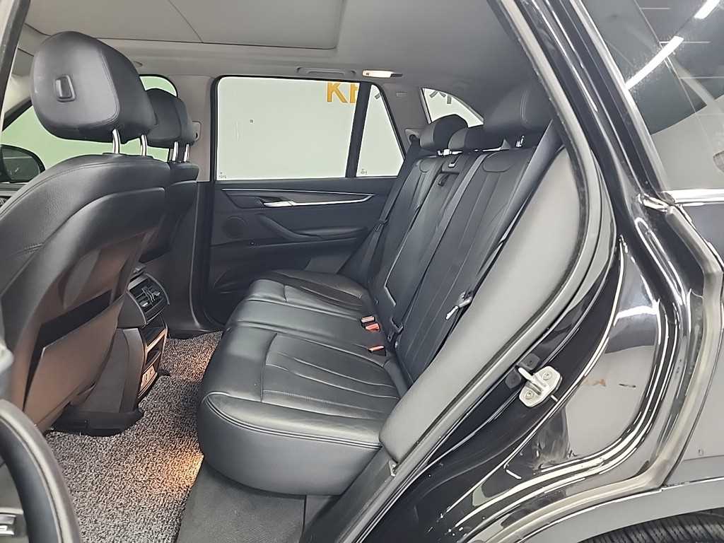 BMW X5 - Vista 12