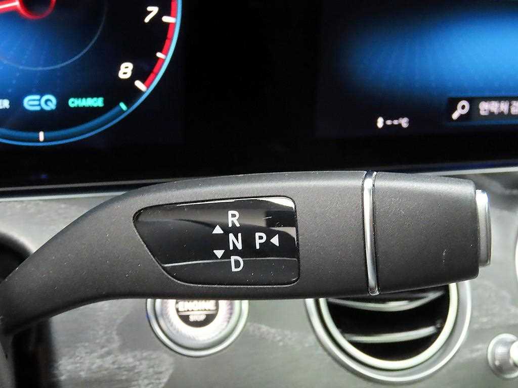 Mercedes Benz E class - Vista 10