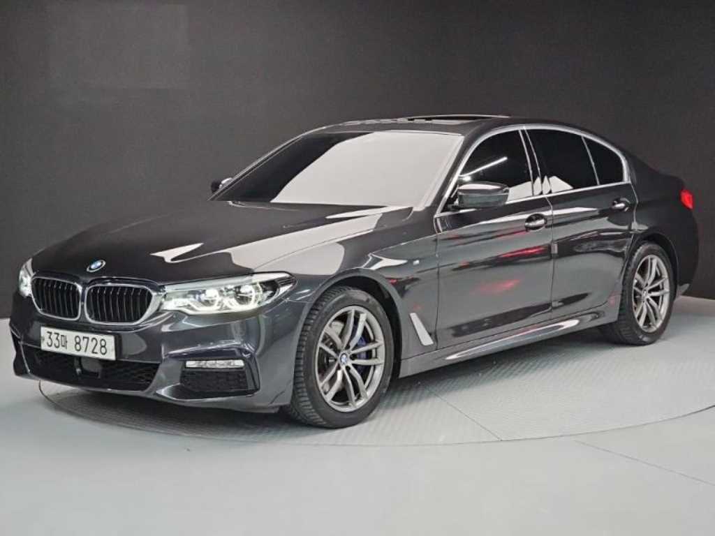 BMW 5 Series 2018 Gris - Importación desde Corea - HF Imports Iquique - Foto 1