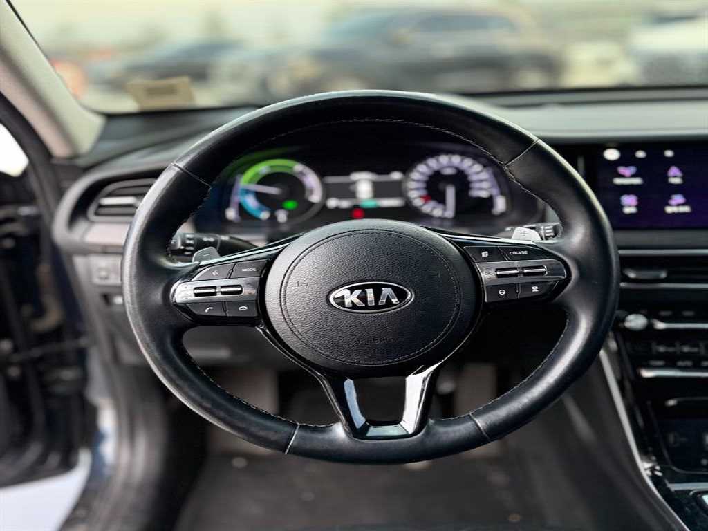 KIA K7 - Vista 8