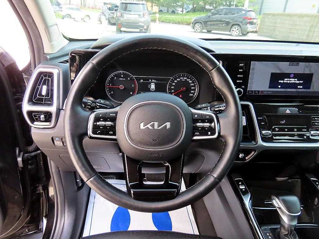 KIA Sorento - Vista 8