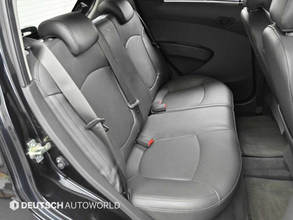 Chevrolet Spark - Vista 12