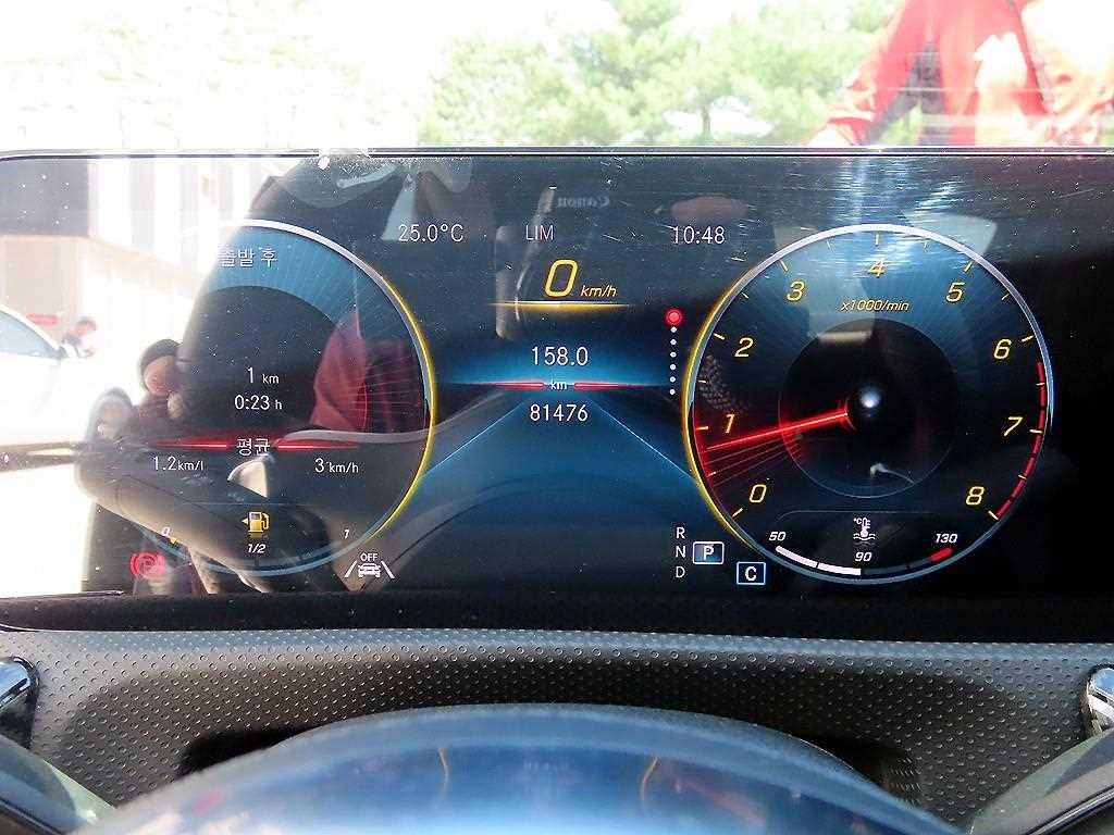 Mercedes Benz CLA Class - Vista 9