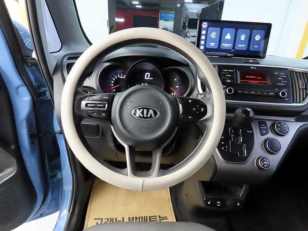 KIA Ray - Vista 9
