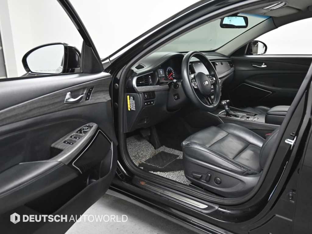 KIA K7 - Vista 11