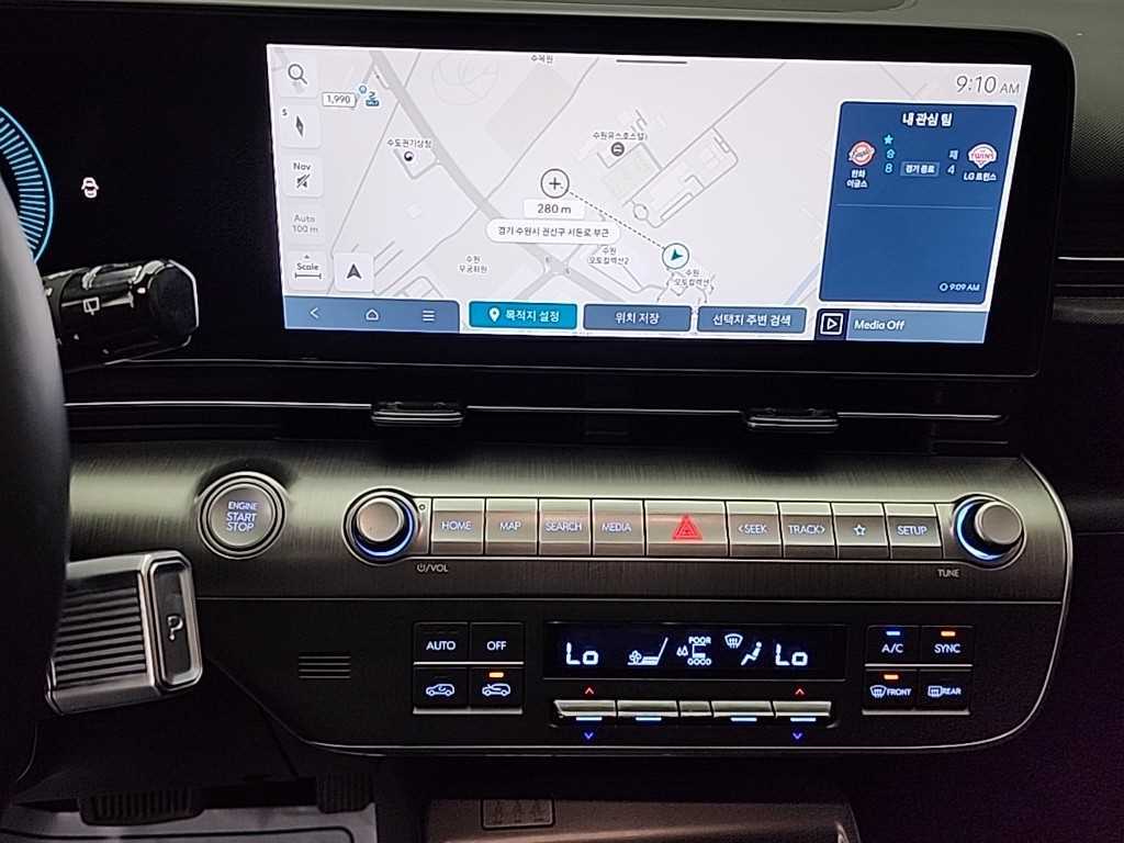 HYUNDAI Kona - Vista 10