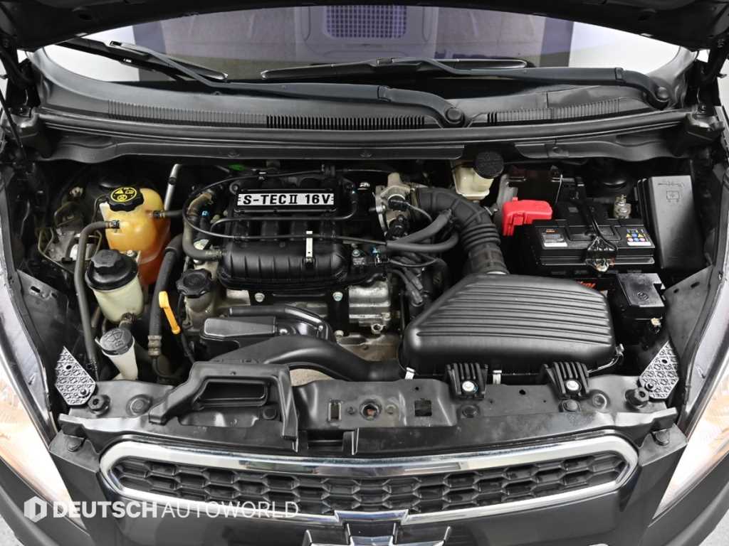 Chevrolet Spark - Vista 6