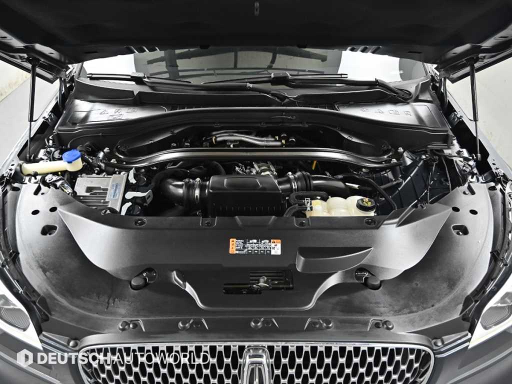 Lincoln Aviator - Vista 6