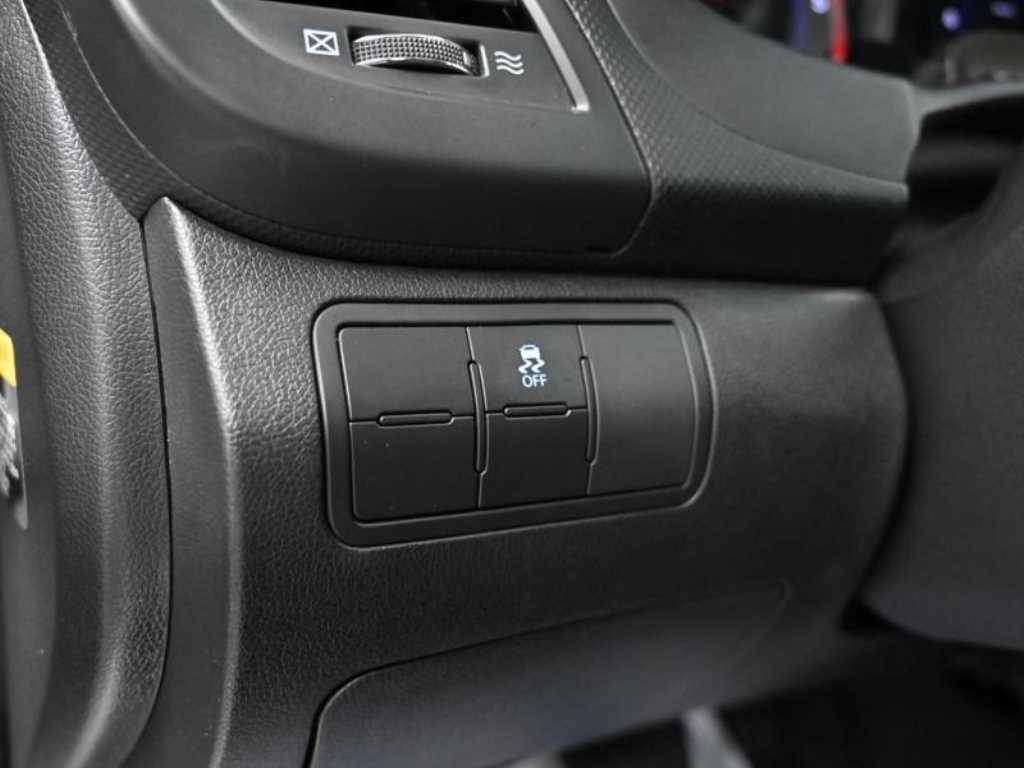 HYUNDAI Accent 2014 Plateado - Importación desde Corea - HF Imports Iquique - Foto 17