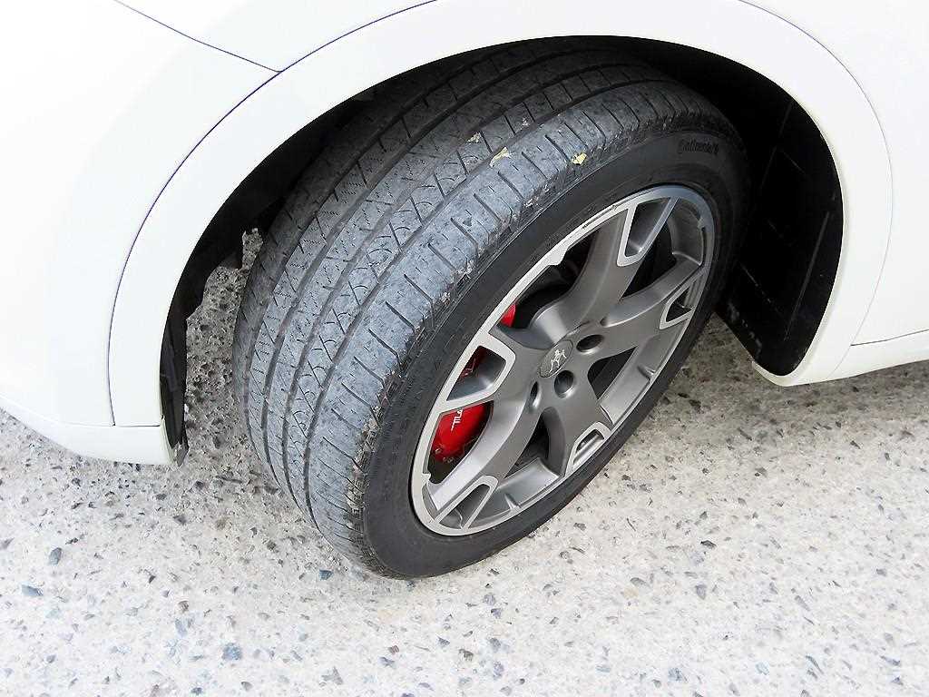 Maserati Levante 2017 Blanco - Importación desde Corea - HF Imports Iquique - Foto 20