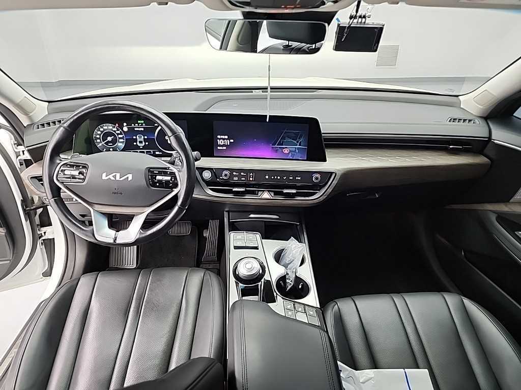 KIA K8 - Vista 7